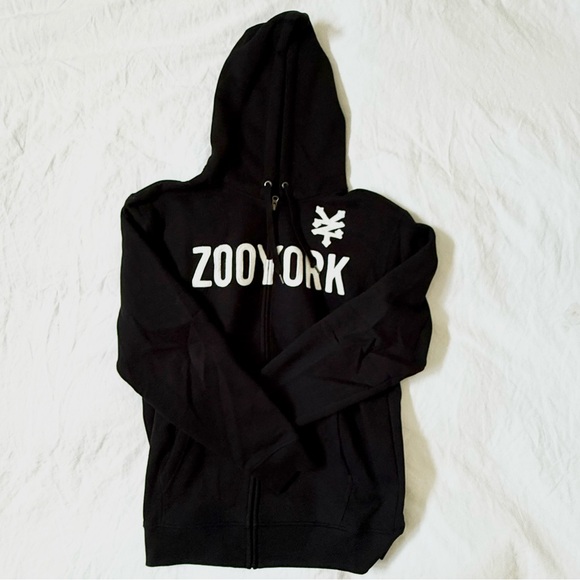 Zoo York Black Zip-Up Hoodie - Picture 3 of 8